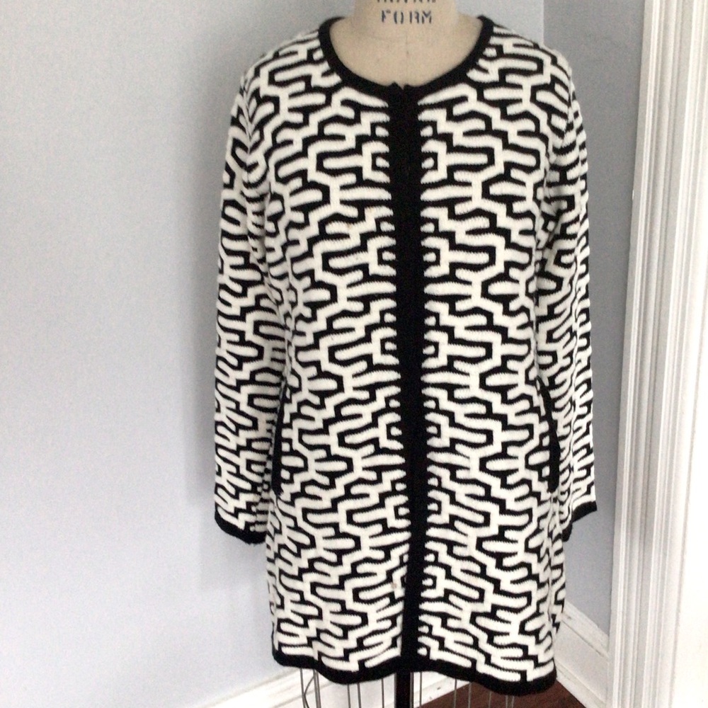 Neiman Marcus Cardigan EUC